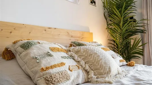 Rooms in Barcelona Eixample - photo 3