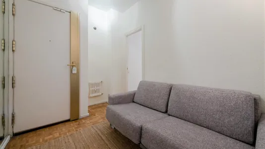 Rooms in Madrid Chamberí - photo 9