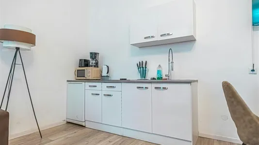 Apartments in Vienna Landstraße - photo 4