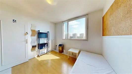 Rooms in Lyon - photo 3