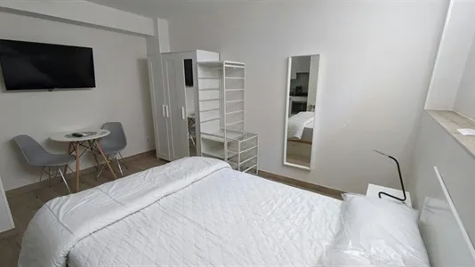 Houses in Madrid Chamartín - photo 4