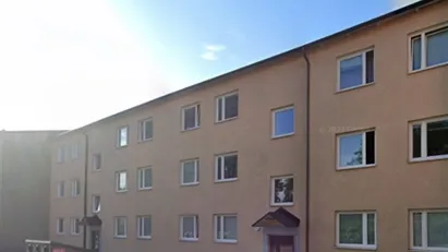 Södertälje - 3rok - 6mån - 11.500kr/mån