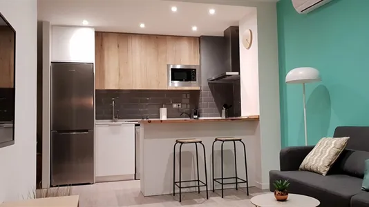 Apartments in Barcelona Eixample - photo 4