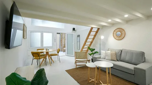 Apartments in Barcelona Ciutat Vella - photo 1