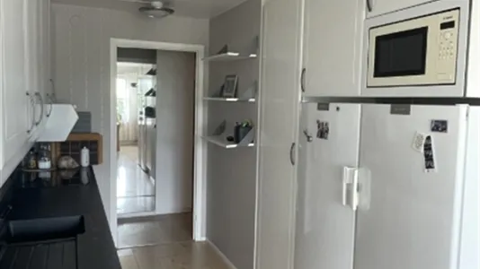 Apartments in Nacka - photo 2
