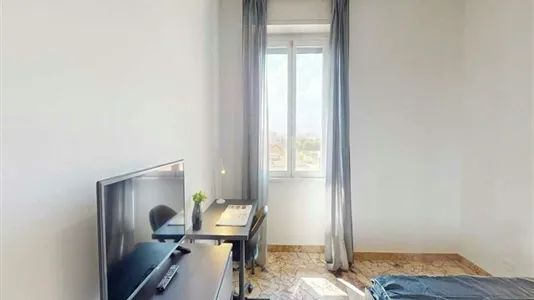 Rooms in Milano Zona 4 - Vittoria, Forlanini - photo 1