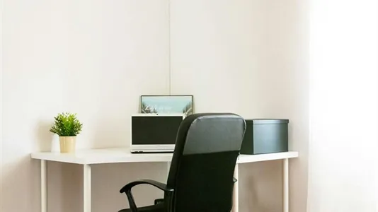 Rooms in Turin - photo 2