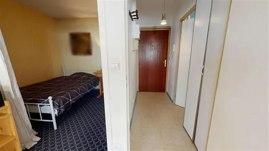 Apartments in Lyon - photo 6