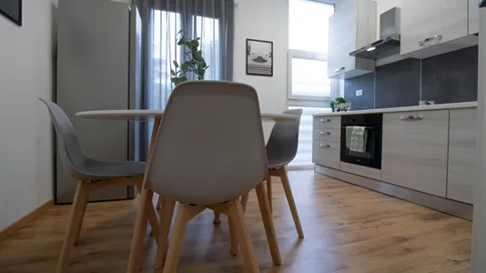 Rooms in Brescia - photo 10