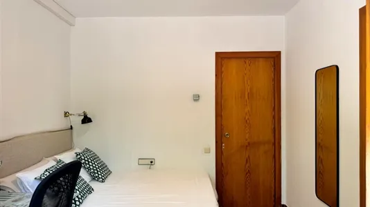 Rooms in Cerdanyola del Vallès - photo 4