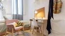 Room for rent, Turin, Piemonte, &lt;span class=&quot;blurred street&quot; onclick=&quot;ProcessAdRequest(8974463)&quot;&gt;&lt;span class=&quot;hint&quot;&gt;See streetname&lt;/span&gt;[xxxxxxxxxxxxx]&lt;/span&gt;