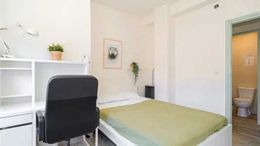 Rooms in Alicante/Alacant - photo 3
