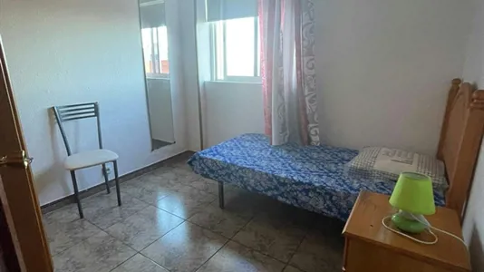 Rooms in Las Palmas de Gran Canaria - photo 1