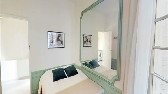 Rooms in Paris 17ème arrondissement - photo 2