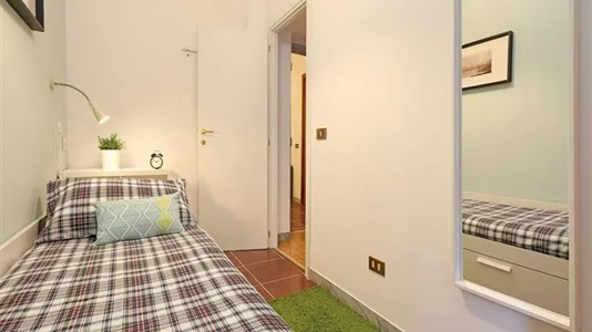 Rooms in Roma Municipio II – Parioli/Nomentano - photo 8