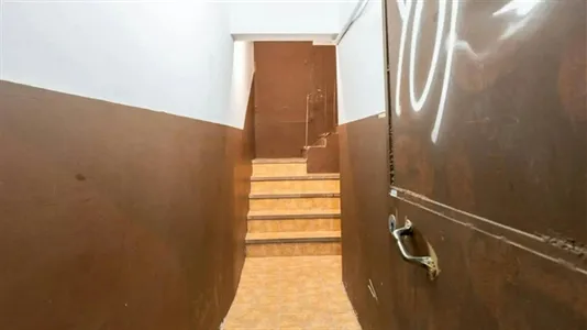 Apartments in Barcelona Ciutat Vella - photo 10