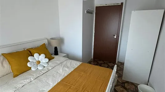 Rooms in Godelleta - photo 2