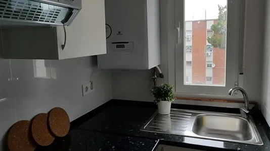 Rooms in Madrid Puente de Vallecas - photo 7