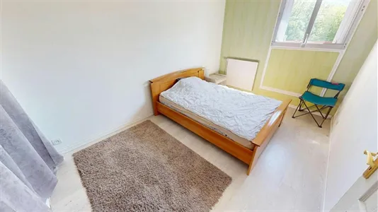 Rooms in Grenoble - photo 4