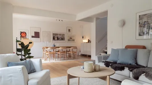 Houses in Lerum - photo 1