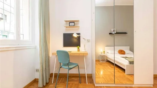 Rooms in Milano Zona 8 - Fiera, Gallaratese, Quarto Oggiaro - photo 2