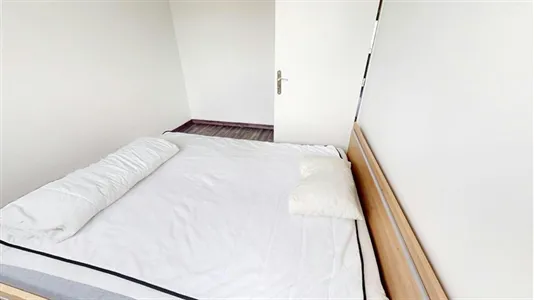 Rooms in Lyon - photo 2