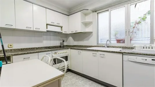 Rooms in el Camí de Vera - photo 6