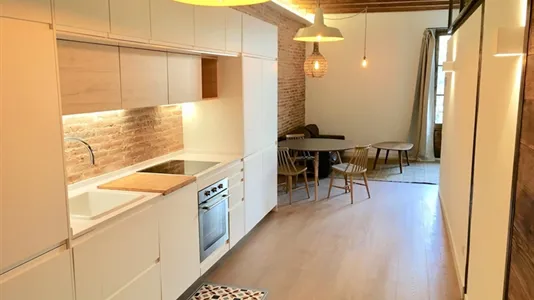Apartments in Barcelona Ciutat Vella - photo 10