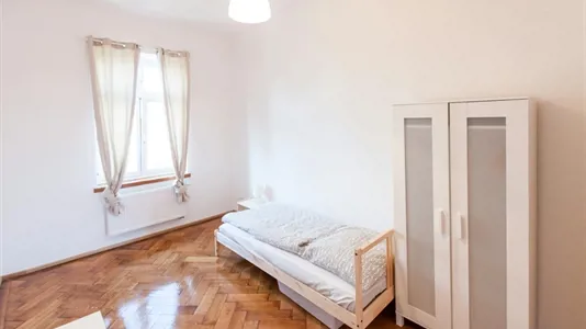 Rooms in Location is not specified - photo 1