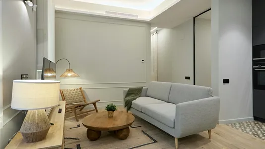 Apartments in Barcelona Ciutat Vella - photo 8