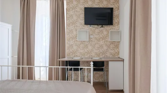 Apartments in Bologna - photo 2