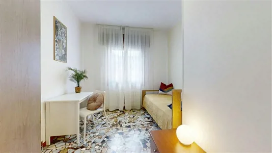 Rooms in Venice - photo 2