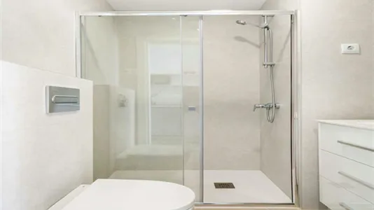 Rooms in Madrid Fuencarral-El Pardo - photo 9