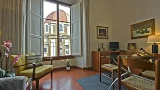 Apartments in Florence - photo 2