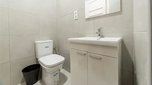 Rooms in Valencia L'Eixample - photo 9