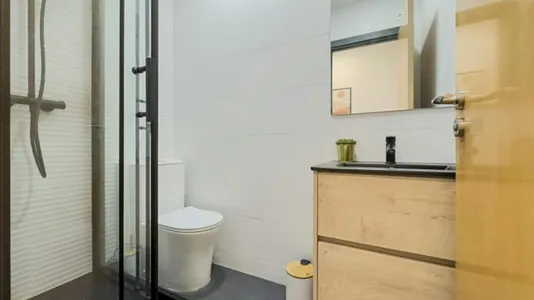 Rooms in Barcelona Sarrià-St. Gervasi - photo 10