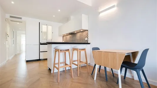 Apartments in Barcelona Ciutat Vella - photo 8