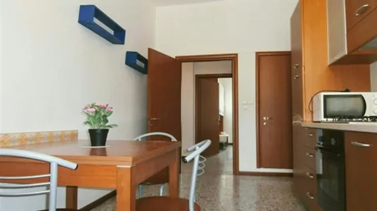 Rooms in Verona - photo 6