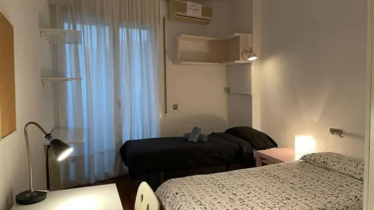 Apartments in Barcelona Eixample - photo 3