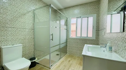 Rooms in Murcia - photo 4