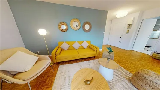 Apartments in Lyon - photo 5