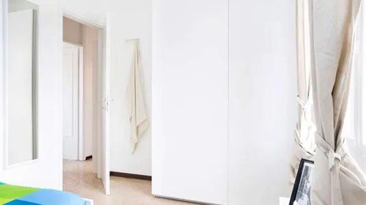 Rooms in Milano Zona 8 - Fiera, Gallaratese, Quarto Oggiaro - photo 7