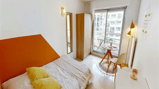 Rooms in Paris 19ème arrondissement - photo 2