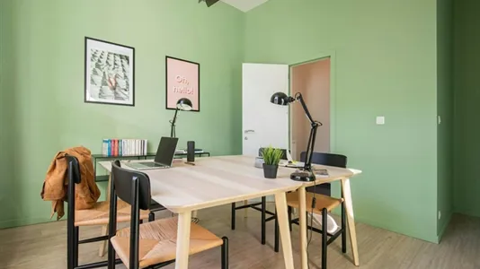 Rooms in Brussels Sint-Gillis - photo 9