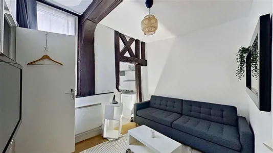Apartments in Rouen - photo 2