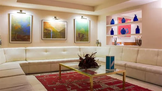 Rooms in Barcelona Ciutat Vella - photo 5