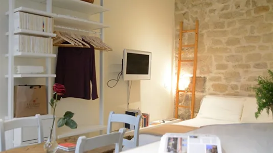 Apartments in Paris 4ème arrondissement - Marais - photo 10