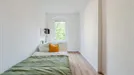 Room for rent, Berlin, &lt;span class=&quot;blurred street&quot; onclick=&quot;ProcessAdRequest(11116270)&quot;&gt;&lt;span class=&quot;hint&quot;&gt;See streetname&lt;/span&gt;[xxxxxxxxxxxxx]&lt;/span&gt;