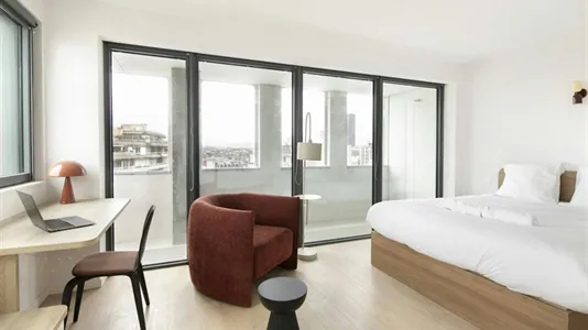 Rooms in Paris 15ème arrondissement - photo 7