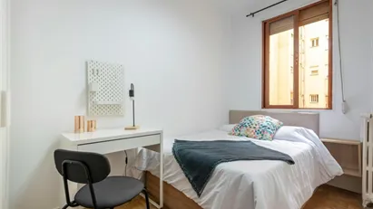 Room for rent in Madrid Chamberí, Madrid
